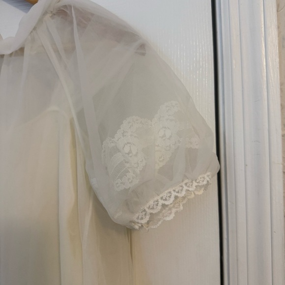 VINTAGE RADCLIFFE White Peignoir Nightgown 50s Chiffon Laced Two Piece Set - Picture 14 of 16